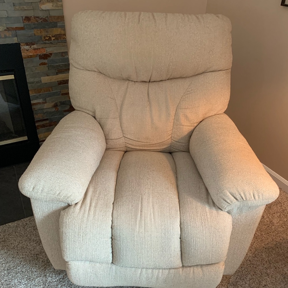 Lazyboy Rocker Recliner - Picture 2 of 2